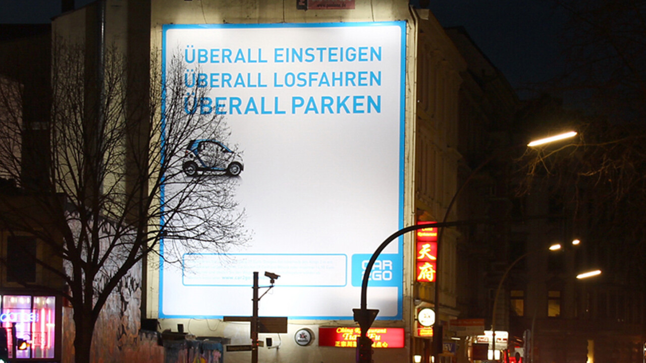 car2go Riesenposter Ueberall einsteigen ueberall losfahren ueberall parken