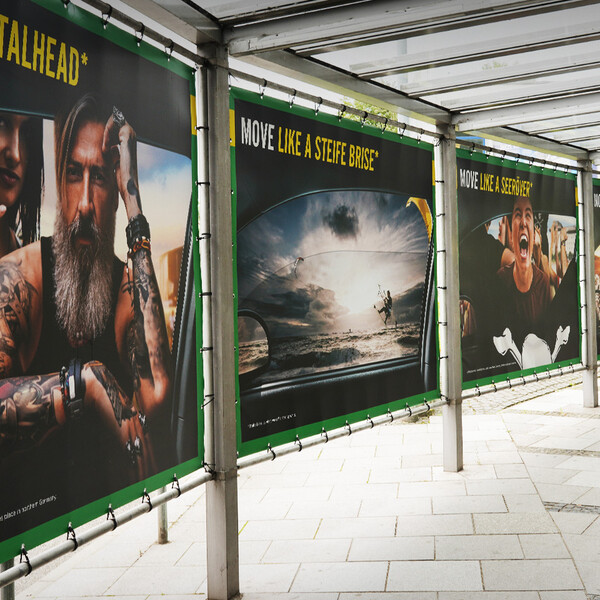 Europcar Hamburg Airport Branding Plakate im Tunnel