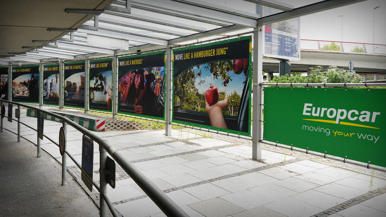 Europcar Hamburg Airport Branding Plakatreihe mit Logo