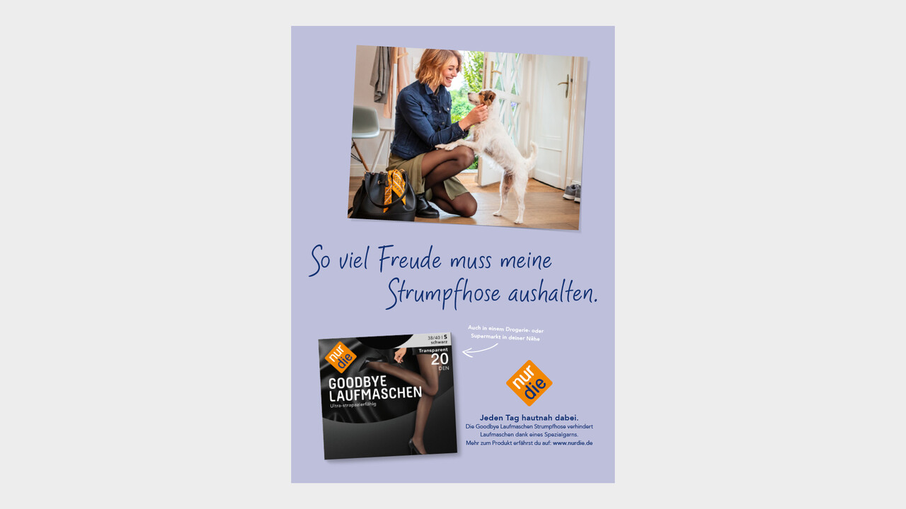nur die Print Anzeige So viel Freude muss meine Strumpfhose aushalten.