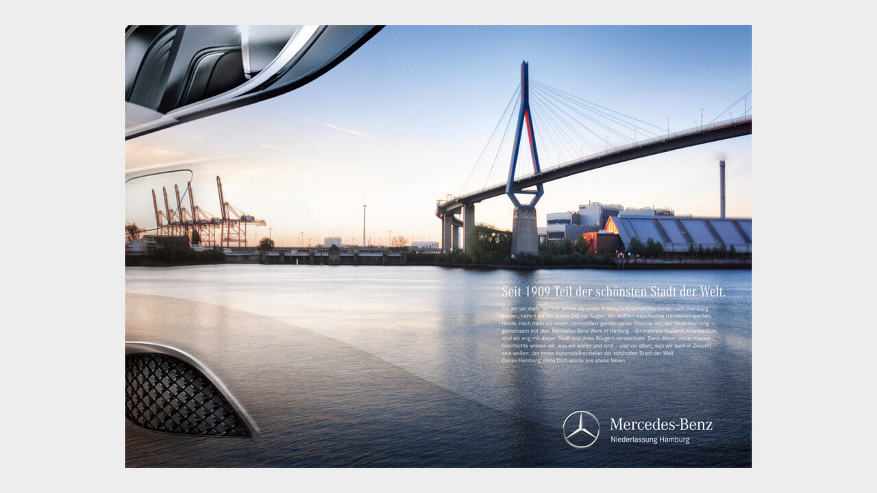 Mercedes Benz Niederlassung Hamburg Print Anzeige Kohlbrandbruecke Panorama Spiegelung an einem Mercedes Kotfluegel