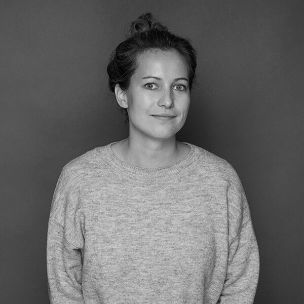 schwarz-wei&szlig; Portraitfoto Silke Kubon